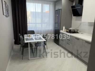 3-бөлмелі пәтер · 111 м² · 2/9 қабат, Каирбекова 31 — Каирбекова - Гоголя, бағасы: 85 млн ₸ в Костанае