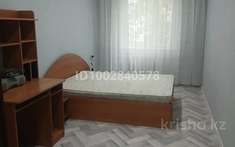 2-комнатная квартира · 48 м² · 2/5 этаж, проспект назарбаева 23 за 140 000 ₸ в Павлодаре — фото 2