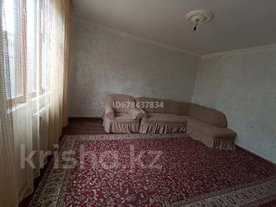 3-комнатный дом помесячно, 70 м², 1.5 сот., Камета 1 — Жандосов Байғазиев за 120 000 〒 в Каскелене