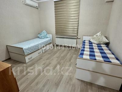 2-комнатная квартира · 48 м², Муканова 2 за 160 000 ₸ в Атырау, мкр Жилгородок