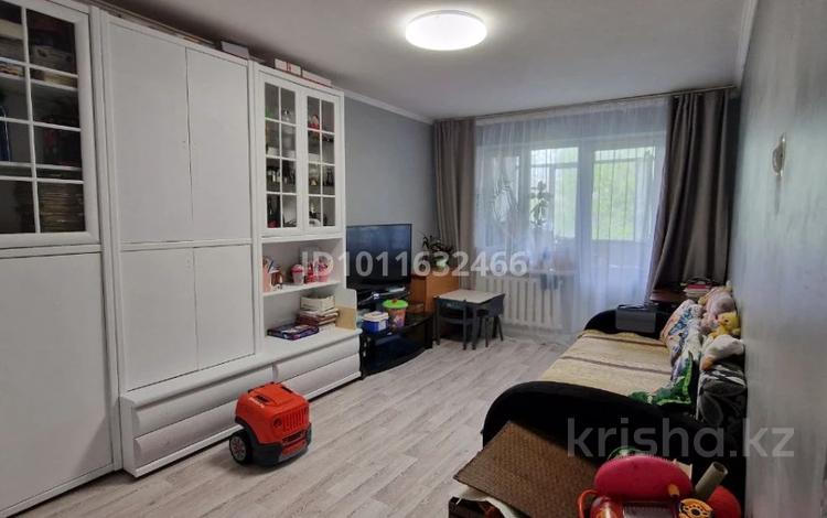 2-комнатная квартира · 42.8 м², мкр №10 5a за ~ 35 млн ₸ в Алматы, Ауэзовский р-н — фото 3