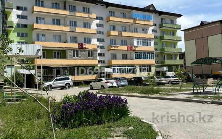 2-бөлмелі пәтер · 56 м² · 5/5 қабат, 15 мкр 999 дом 64, бағасы: 16 млн ₸ в Таразе — фото 2