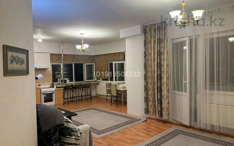 2-бөлмелі пәтер · 80 м² · 18/19 қабат, Сатпаева 30а, бағасы: 360 000 ₸ в Алматы, Бостандыкский р-н — фото 2