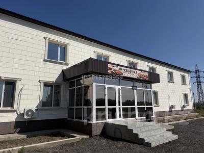 10 комнат · 500 м² · 2/2 этаж, мкр Михайловка , Саранское шоссе 426 за 100 000 ₸ в Караганде, Казыбек би р-н