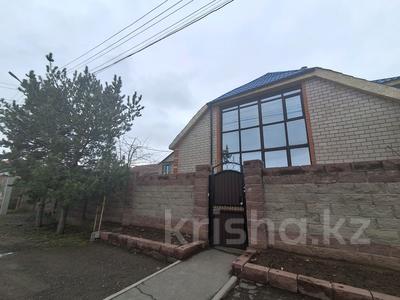 Отдельный дом · 15 комнат · 540 м² · 10 сот., Кемел 18 — Хазірет Сұлтан мечети за 130 млн ₸ в Астане, Алматы р-н