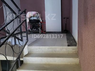 1-бөлмелі пәтер · 45 м² · 3/6 қабат, 39-й мкр 8, бағасы: 10.9 млн ₸ в Актау