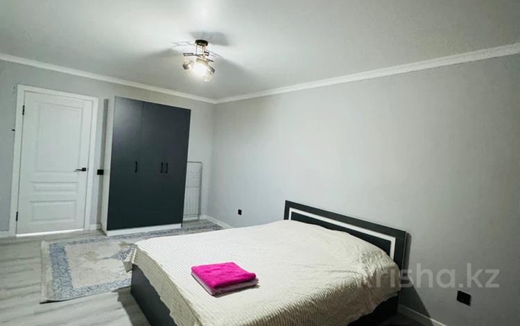 2-бөлмелі пәтер · 55 м² · 7/10 қабат, Ақкент ш/а., бағасы: 16 000 ₸ в Алматы, Алатауский р-н — фото 2