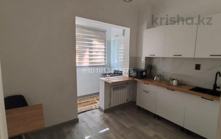2-комнатная квартира · 58 м² · 3/5 этаж, мкр Мамыр-2 11 за 300 000 ₸ в Алматы, Ауэзовский р-н — фото 21