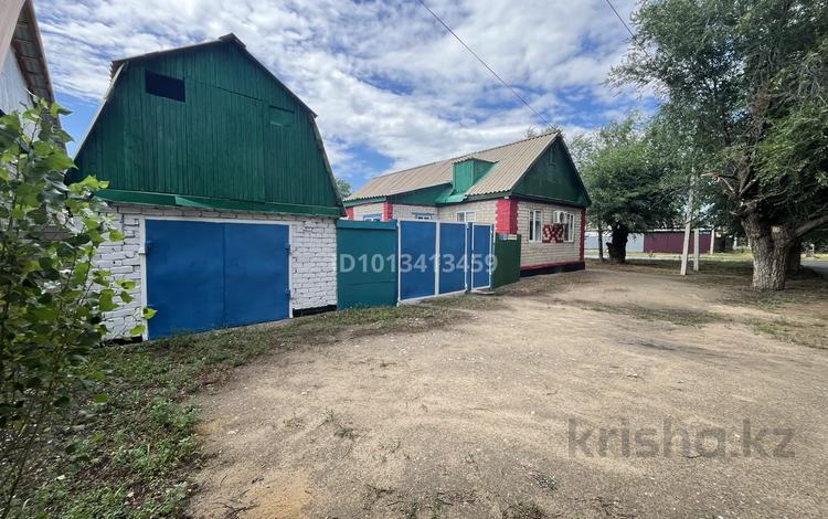 Отдельный дом · 5 комнат · 100 м² · 3.5 сот., Махамбет Утемисова 171 — Ряхова за 16 млн ₸ в Актобе, мкр. Курмыш — фото 11