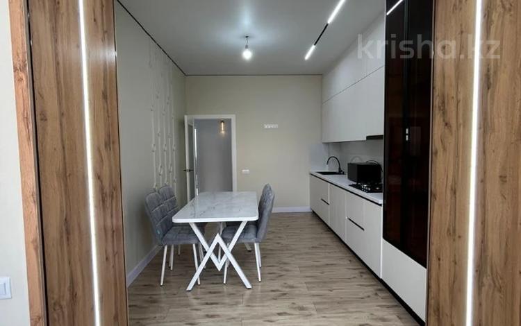 2-бөлмелі пәтер · 76 м² · 2/9 қабат, Алии молдагуловой, бағасы: 350 000 ₸ в Актобе — фото 2