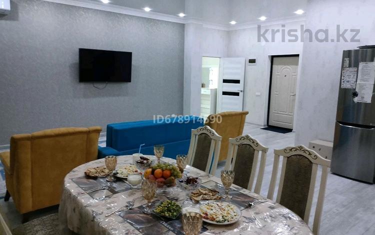 2-бөлмелі пәтер · 90 м² · 10/11 қабат, 16-й мкр 57 — 17 мкр, бағасы: 28 млн ₸ в Актау — фото 2