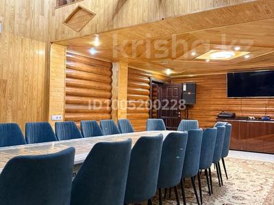 Дом · 8 комнат · 400 м², Армандастар 2Г — Интернациональная за 150 000 〒 в Астане, Сарайшык р-н