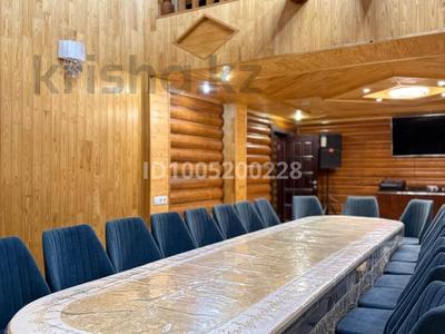 Дом · 8 комнат · 400 м², Армандастар 2Г — Интернациональная за 180 000 〒 в Астане, Сарайшык р-н