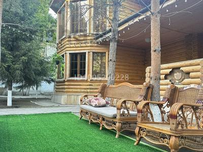 Дом · 8 комнат · 400 м², Армандастар 2Г — Интернациональная за 150 000 〒 в Астане, Сарайшык р-н