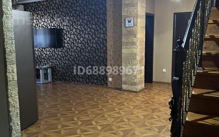5-комнатная квартира · 140 м² · 9/10 этаж, Толе би 298 — Утеген Батыра за 700 000 ₸ в Алматы, Ауэзовский р-н — фото 2