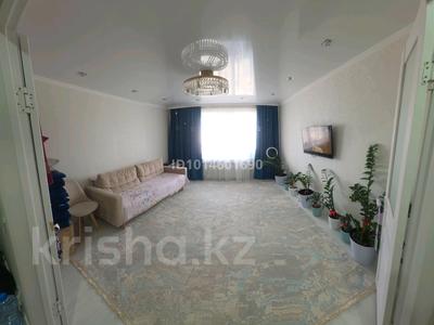 2-комнатная квартира · 58 м² · 5/5 этаж, Ихсанова 72/1 за 180 000 ₸ в Уральске
