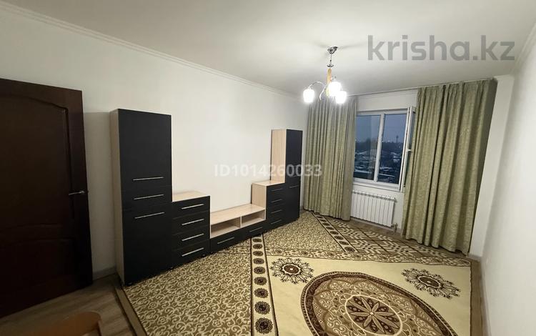 3-бөлмелі пәтер · 78 м² · 3/6 қабат, Көкжиек ш/а. 58, бағасы: 300 000 ₸ в Алматы, Жетысуский р-н — фото 2