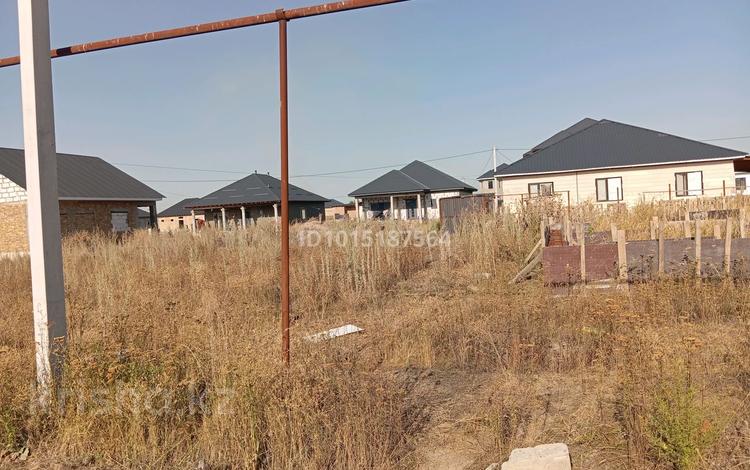 Жер телімі · 5 сотық, Улгили 150/28 — Мкр Улгили, бағасы: 10.8 млн ₸ в Коксай (пути Ильича) — фото 2