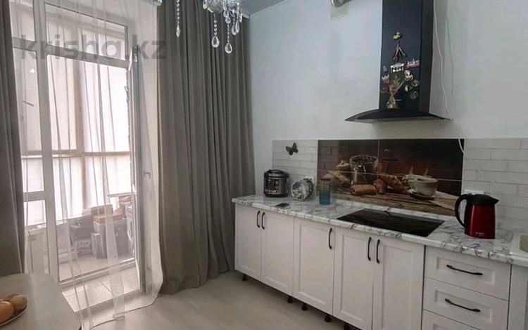 1-комнатная квартира · 35.5 м² · 9/10 этаж, Айтеке Би 14 — Университет КАЗГЮУ за 28 млн ₸ в Астане, Нура р-н — фото 2