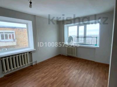 1-бөлмелі пәтер · 32 м² · 4/5 қабат, Пришахтинск, Пришахтинск, 21й микрорайон 4, бағасы: 7.5 млн ₸ в Караганде, Алихана Бокейханова р-н