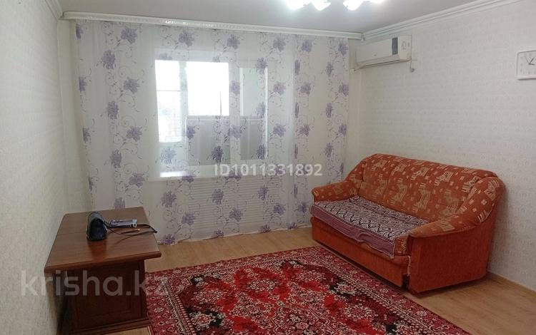 2-комнатная квартира · 60 м² · 3/9 этаж, мкр 8, Абилхайр хана 64 — Абилхайр хана 101 стрелковой бригады за 170 000 ₸ в Актобе — фото 2