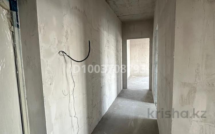 2-комнатная квартира · 60.9 м² · 7/12 этаж, мкр Калкаман-1, Калкаман 5/1 — Пр.Райымбека-Ашимова рядом 7 больницы за 36.5 млн 〒 в Алматы, Наурызбайский р-н — фото 2