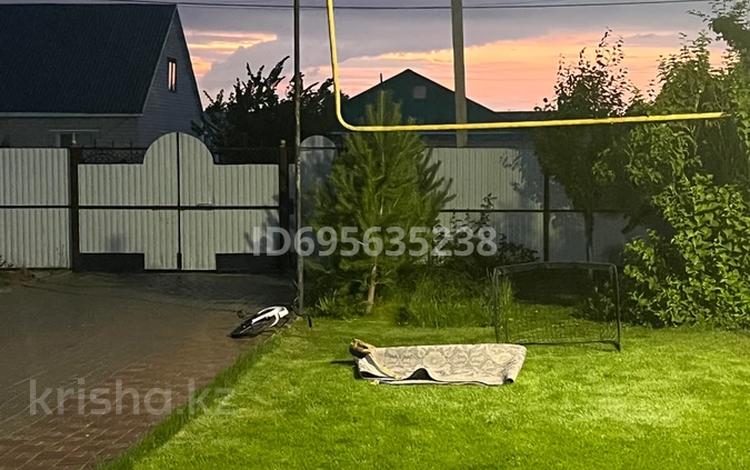 Отдельный дом · 5 комнат · 185 м² · 16 сот., мкр Жастар 2, Базар Жырау 5А — Возле СТО 3авто за 38 млн 〒 в Актобе, жилой массив Жанаконыс — фото 2