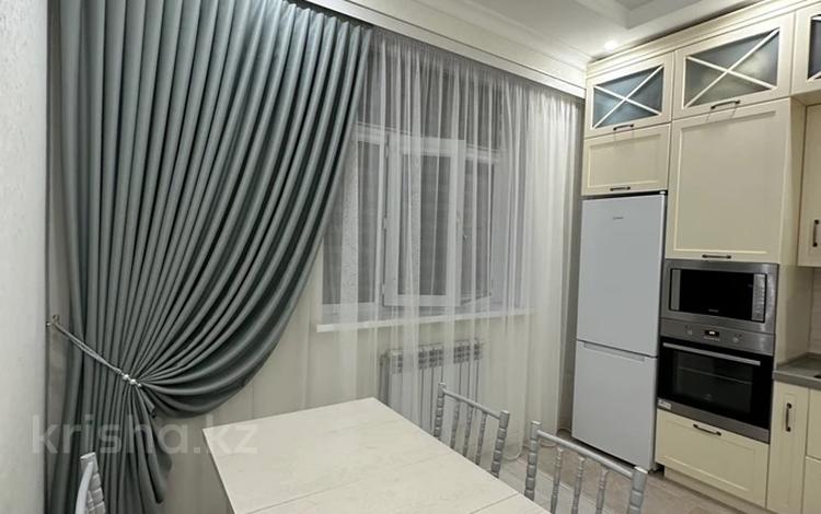 2-комнатная квартира · 73 м² · 7/21 этаж, 17-й мкр, ​17-й микрорайон 6 — Green park за 20 000 ₸ в Актау — фото 49
