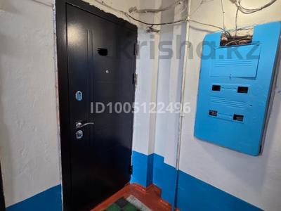 1-комнатная квартира · 30.4 м² · 4/5 этаж, Камзина за 8 млн ₸ в Аксу