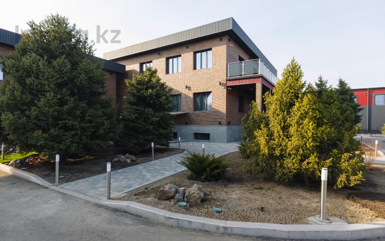 Офисы · 31 м² за 186 000 〒 в Алматы — фото 30