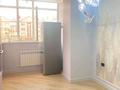 2-комнатная квартира · 70 м² · 3/5 этаж, мкр. Алтын орда — улица Тауелсиздик за 250 000 ₸ в Актобе — фото 8