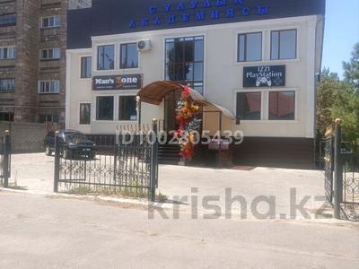 Еркін, кеңселер, дүкендер мен бутиктер, қоғамдық тамақтану орны, сұлулық салондары, медорталықтар мен дәріханалар, білім орталықтары · 800 м², бағасы: 200 млн ₸ в Талдыкоргане, мкр Жастар