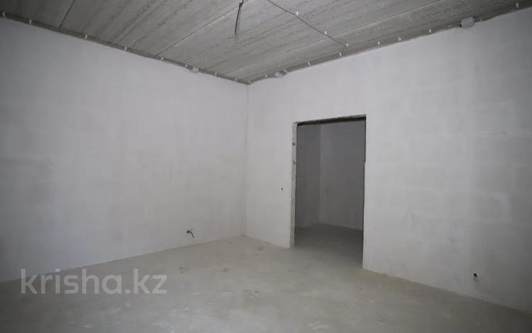 3-бөлмелі пәтер · 79.1 м² · 4/9 қабат, Каирбекова 83, бағасы: ~ 34.8 млн ₸ в Костанае — фото 2
