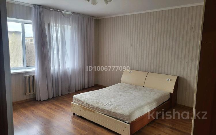 2-комнатная квартира · 82 м² · 4/5 этаж, мкр Жилгородок, улица калдаякова 5г за 180 000 ₸ в Актобе — фото 2