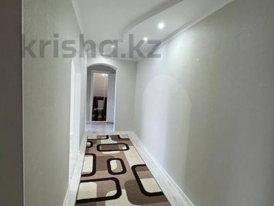 3-комнатная квартира · 66.5 м² · 5/9 этаж, Алии молдагуловой за 19 млн 〒 в Актобе