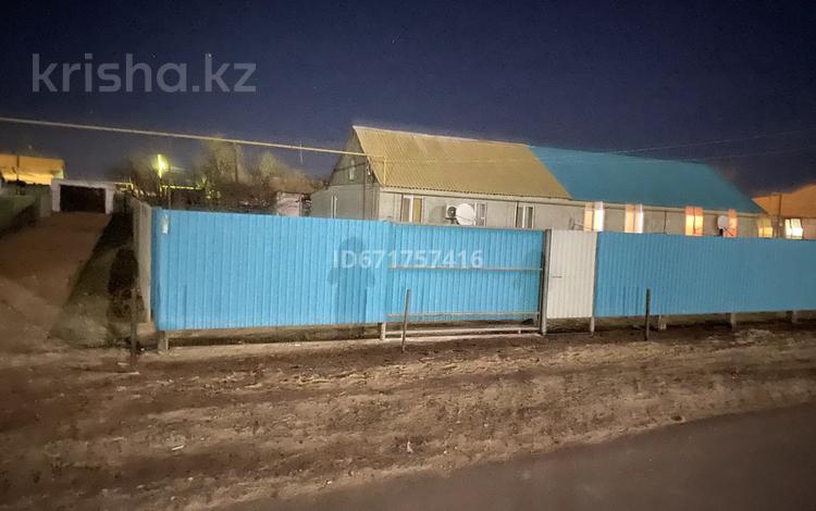 3-бөлмелі пәтер · 112 м², Дина 2, бағасы: 5 млн ₸ в Курмангазы (Ганюшкино) — фото 2