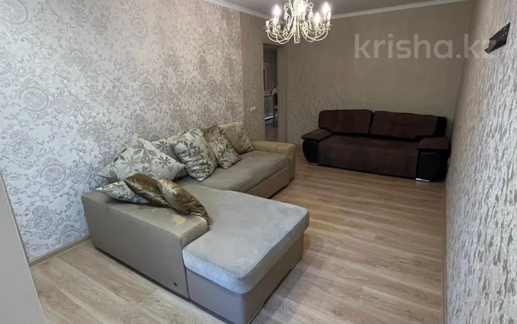 4-комнатная квартира, 95 м², 1/10 этаж, Павлова 24 за 31 млн 〒 в Павлодарском — фото 2