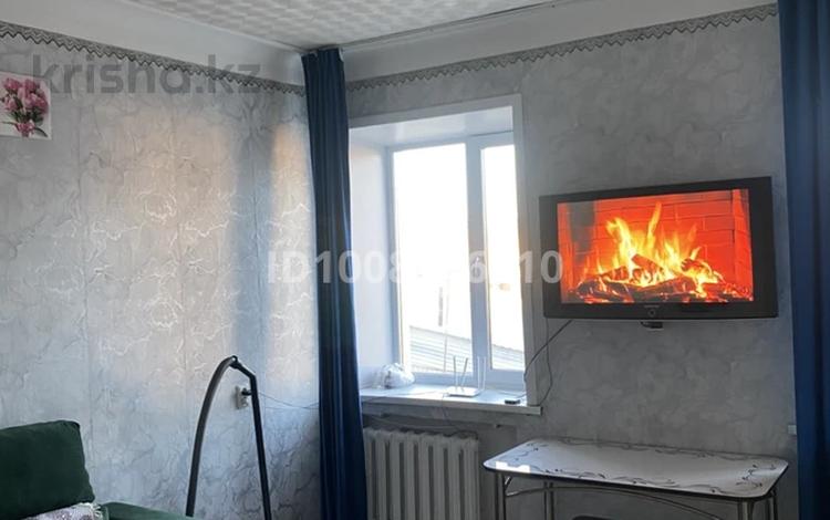 3-комнатная квартира · 62 м² · 2/2 этаж, Момышулы за 7 млн ₸ в  — фото 8