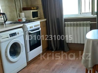 1 комната · 45 м² · 6/9 этаж, мкр Аксай-2 — Толеби момышулы за 30 000 ₸ в Алматы, Ауэзовский р-н