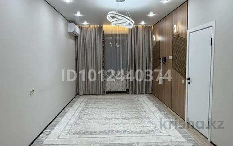 2-бөлмелі пәтер · 70 м² · 6/6 қабат, мкр Нуркент 9/16 — Влзле Алматы Арена, бағасы: 45 млн ₸ в Алатауский р-н — фото 2