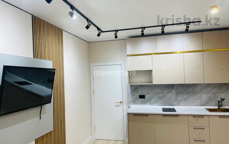 2-комнатная квартира · 50 м² · 13/13 этаж, Просп. Назарбаева 28а — Райымбека за 14 999 ₸ в Алматы, Жетысуский р-н — фото 2