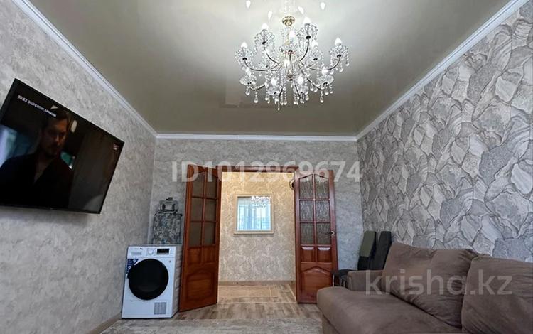 3-бөлмелі пәтер · 60 м² · 5/5 қабат, Боровской 57 — Находиться возле магазина "Боровской"., бағасы: 18 млн ₸ в Кокшетау — фото 2
