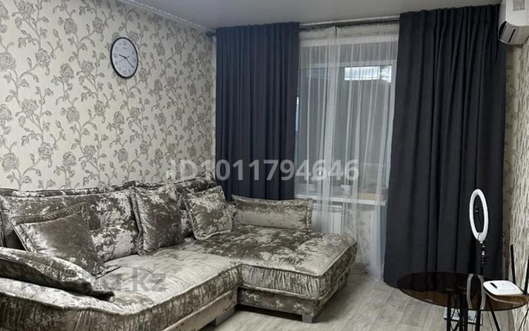 2-бөлмелі пәтер · 41.7 м² · 5/5 қабат, 40 лет октября 7, бағасы: 13 млн ₸ в Рудном — фото 2