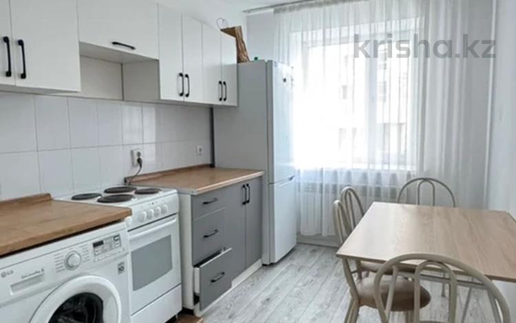 3-комнатная квартира · 70.7 м² · 1/9 этаж, Омарова 23/1 за 35 млн ₸ в Астане, Нура р-н — фото 2