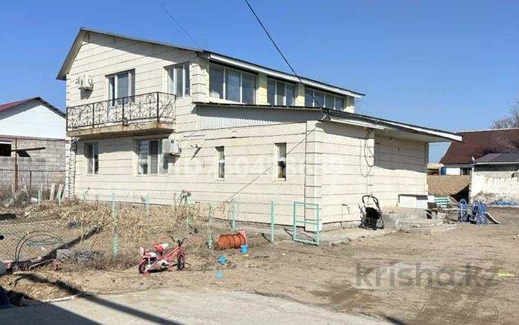 Жеке үй · 6 бөлме · 200 м² · 11.8 жүзд., Кумадыр, бағасы: 90 млн ₸ в Конаеве — фото 20