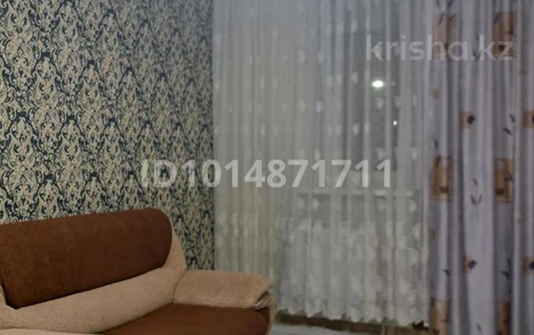 1-комнатная квартира · 45 м² · 2/13 этаж, Мангилик Ел 17 за 15 000 ₸ в Астане, Есильский р-н — фото 2