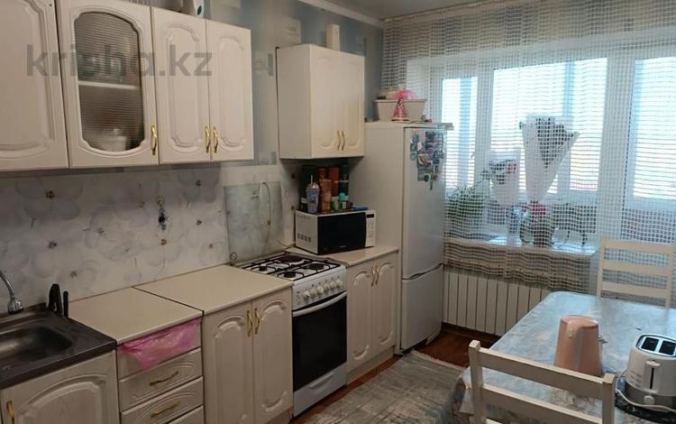 3-комнатная квартира, 86 м², 3/5 этаж, Магнитная за 28 млн 〒 в Щучинске — фото 2