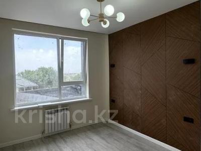 2-бөлмелі пәтер · 41 м² · 3/9 қабат, Райымбек батыра 161Б, бағасы: ~ 32.3 млн ₸ в 