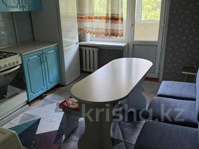2-бөлмелі пәтер · 54 м² · 4/5 қабат, Ақсай-4 ш/а. — Бауыржана Момышулы, бағасы: 230 000 ₸ в Алматы, Ауэзовский р-н