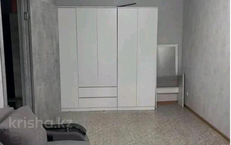 1-бөлмелі пәтер · 30 м² · 4/5 қабат, 1 ш/а, бағасы: 9 млн ₸ в Актобе, мкр 5 — фото 2